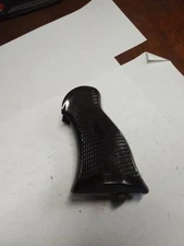 Fie Regent 22lr  Grips Handles And Screw  #25-197