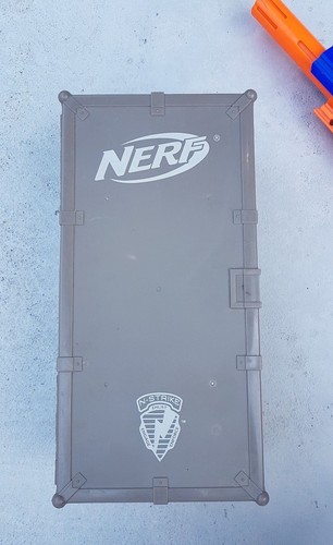 NERF N-Strike Longstrike CS-6 + Barrel Ext + Ammo Box + Clip + Darts + EXTRAS - Foto 10 di 12