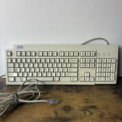 IBM ホワイトキーボード 取扱説明書付き IBM ホワイトキーボード 取扱説明書付き