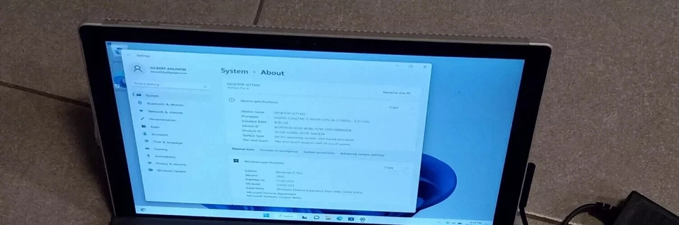 Microsoft Surface Pro 4, Intel i5, 4GB RAM 128GB SSD Foto 2 de 4
