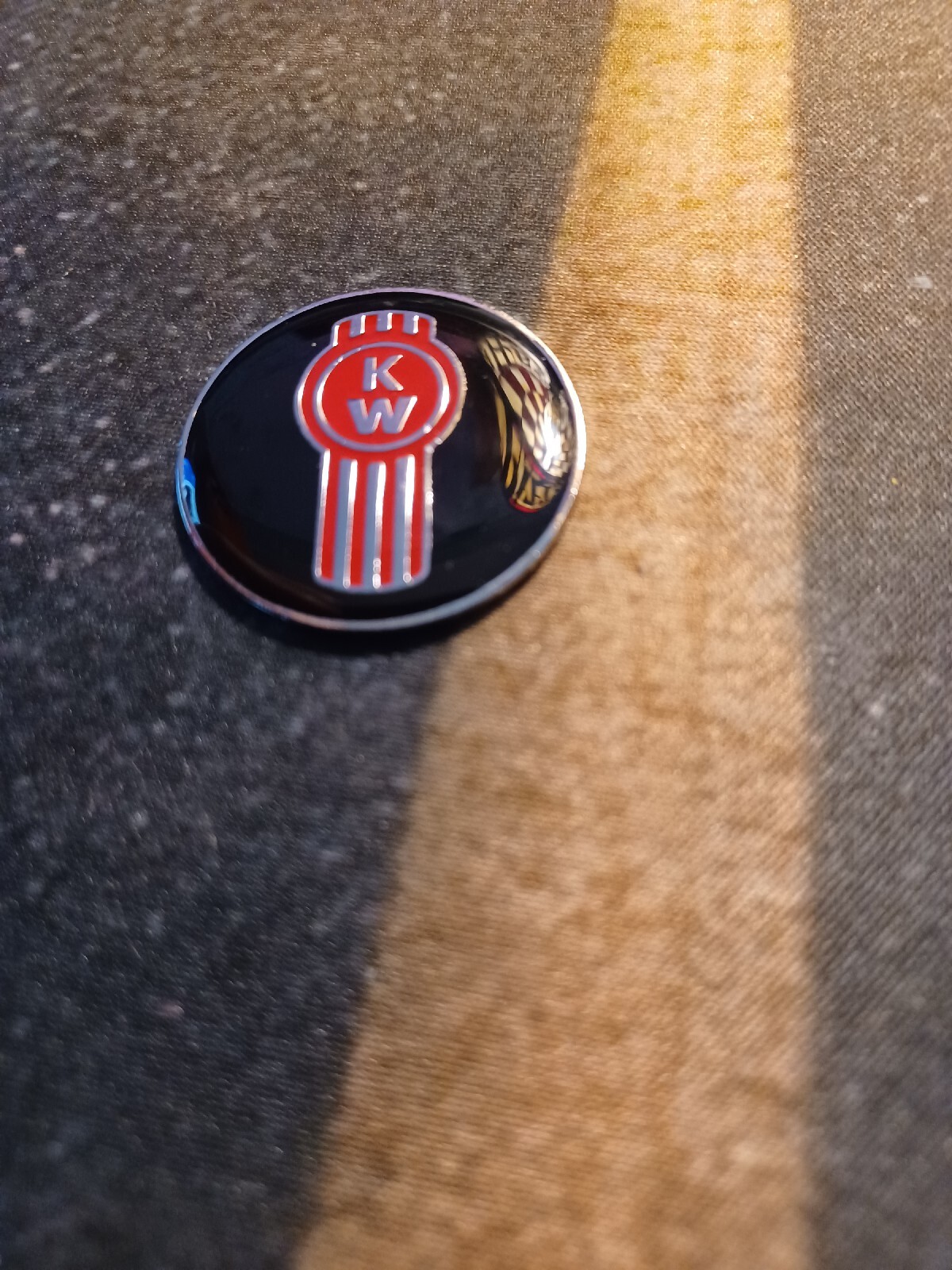 Kw Kenworth steering wheel metal Horn Button 1.26 inches wide eBay