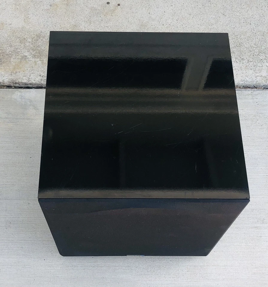 Subwoofer Energy e:XL-S12 Powered 150W con amplificador Mosfet discreto piano negro Foto 3 de 4