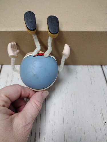 Vntg Ceramic Humpty Dumpty Egg Posable Pipe Cleaner Arms Legs Ceramic Hands Feet - Picture 6 of 7