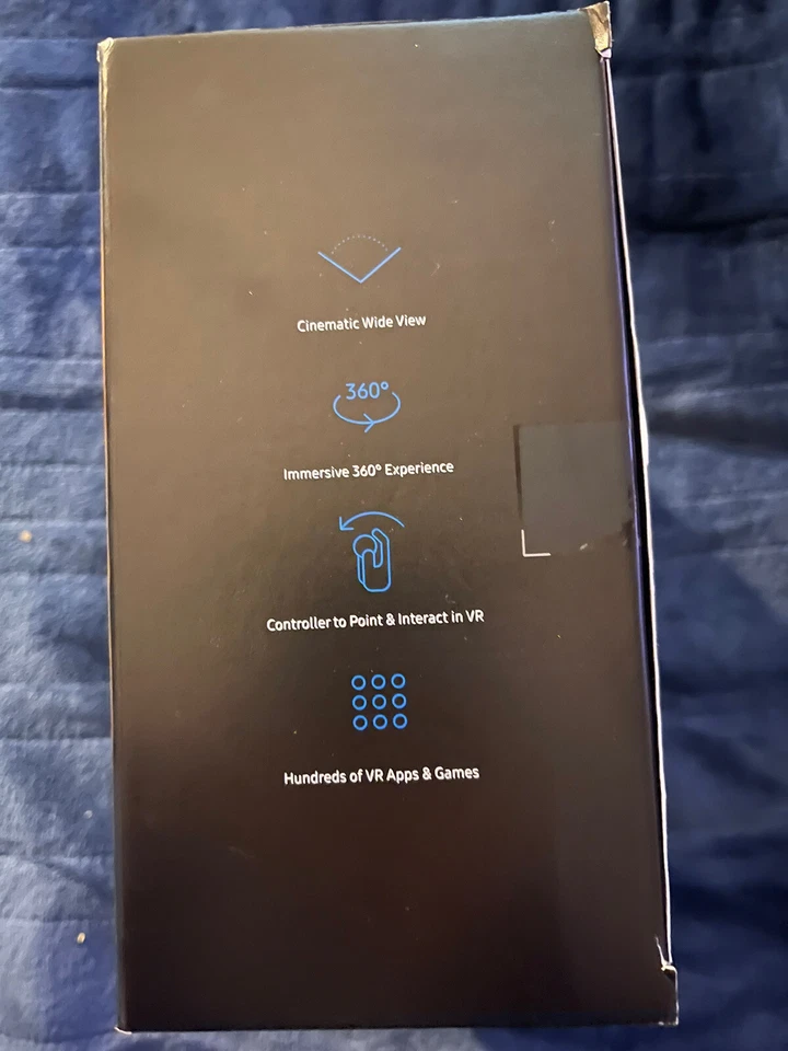 Samsung Galaxy Gear VR with Controller by Oculus SM-R324 S8 S8+ S7 Note5 S6 New - Image 3 of 4