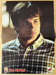 Smallville Tom Welling & Jenifer A3 Poster