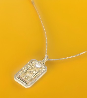 MELINDA MARIA  Sisterhood necklace pendant Amulet Goddess Healing Good Energy