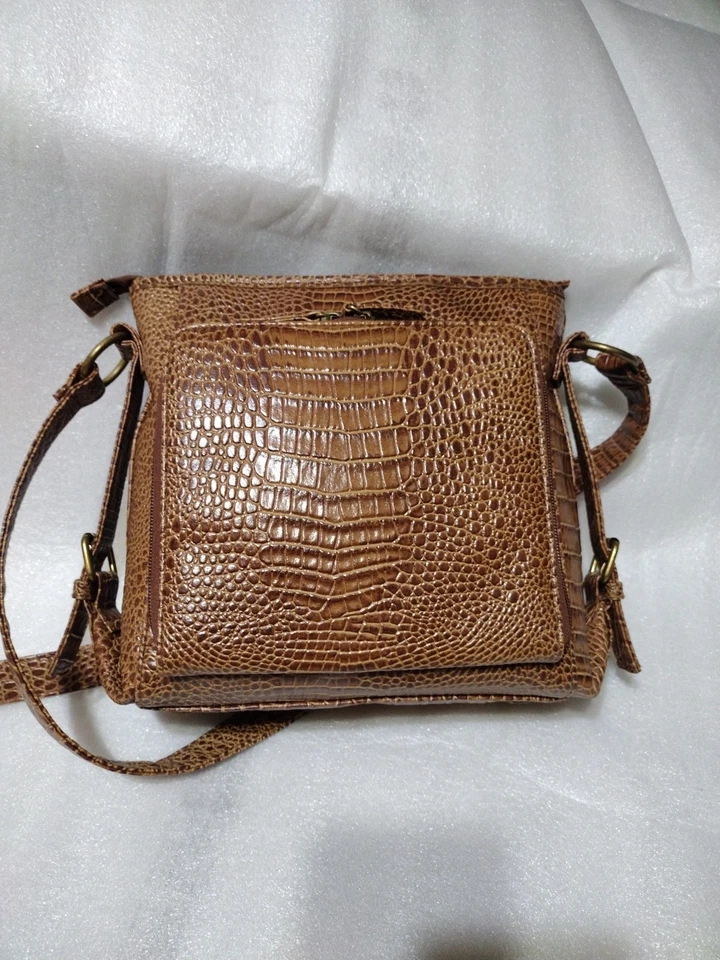 Coldwater Creek Sophie Brown Faux Alligator Crossbody Great Organizer Purse #85 - Image 4 of 4