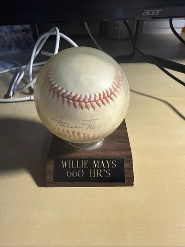 Willie Mays Signed Official National League Rawlings Baseball JSA Authentic