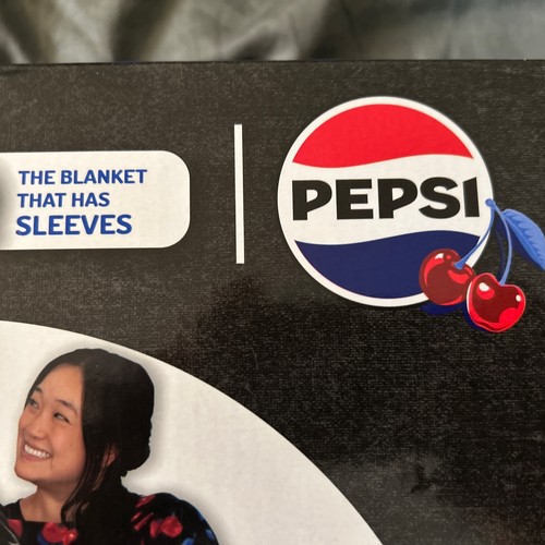 Snuggie Pepsi Cherry 71"X54" Blanket With Sleeves - Picture 2 of 5