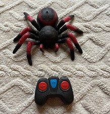 Terra by Battat Remote Control Spider - Tarantula Electronic Realistic Kids Toy