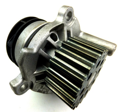 Audi A3 8P 8P7 VW Seat Skoda Wasserpumpe Pumpe 03L121031A / 03L121019