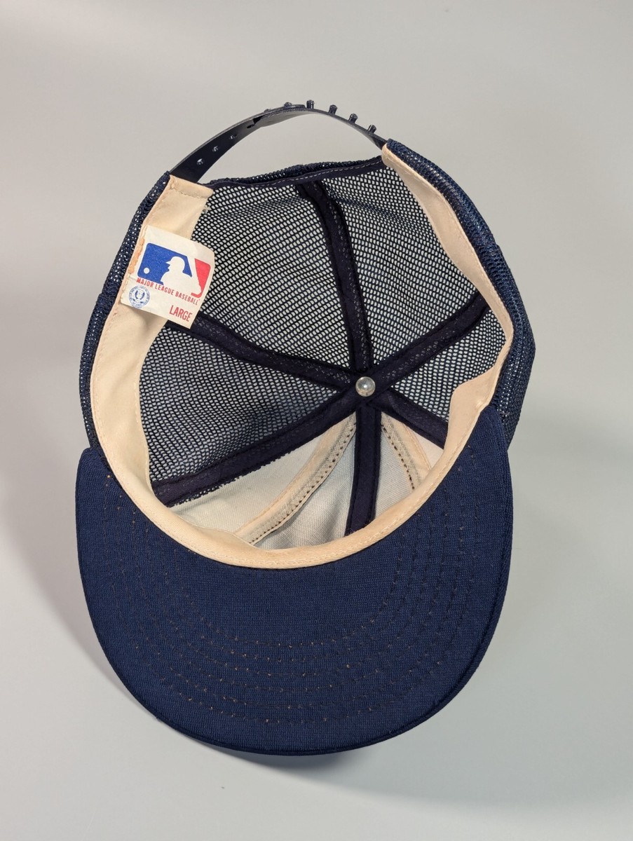 Vintage Yankees Snapback Hat Mesh Trucker New York 80s USA