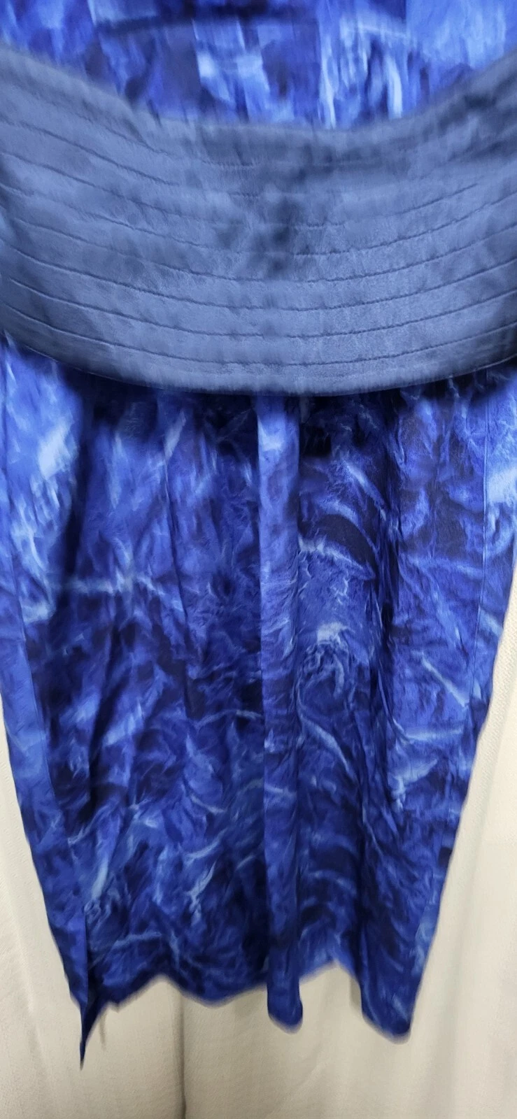 GIANNI VERSACE blu vintage bellissimo abito con dettaglio in vita taglia 8 ottime condizioni