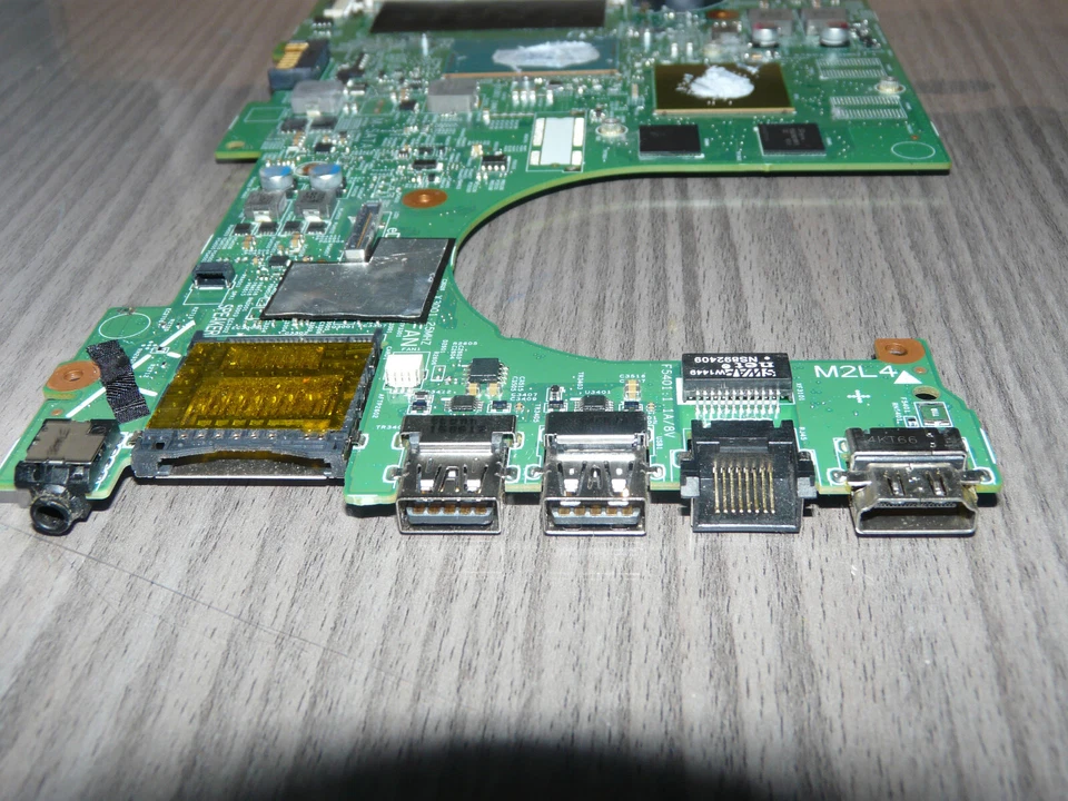 Carte mère - Motherboard - DELL INSPIRON 17 7000 series - Photo 4/4