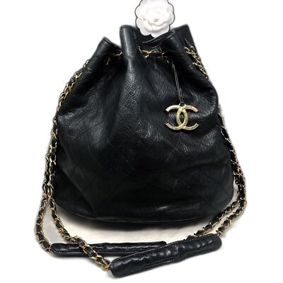 Vintage CHANEL Black Lambskin Quilted CC Drawstring Bucket  display picture 1