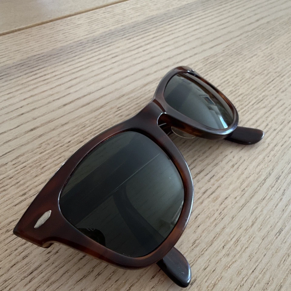 Ray-Ban Wayfarer, photo 2 sur 5