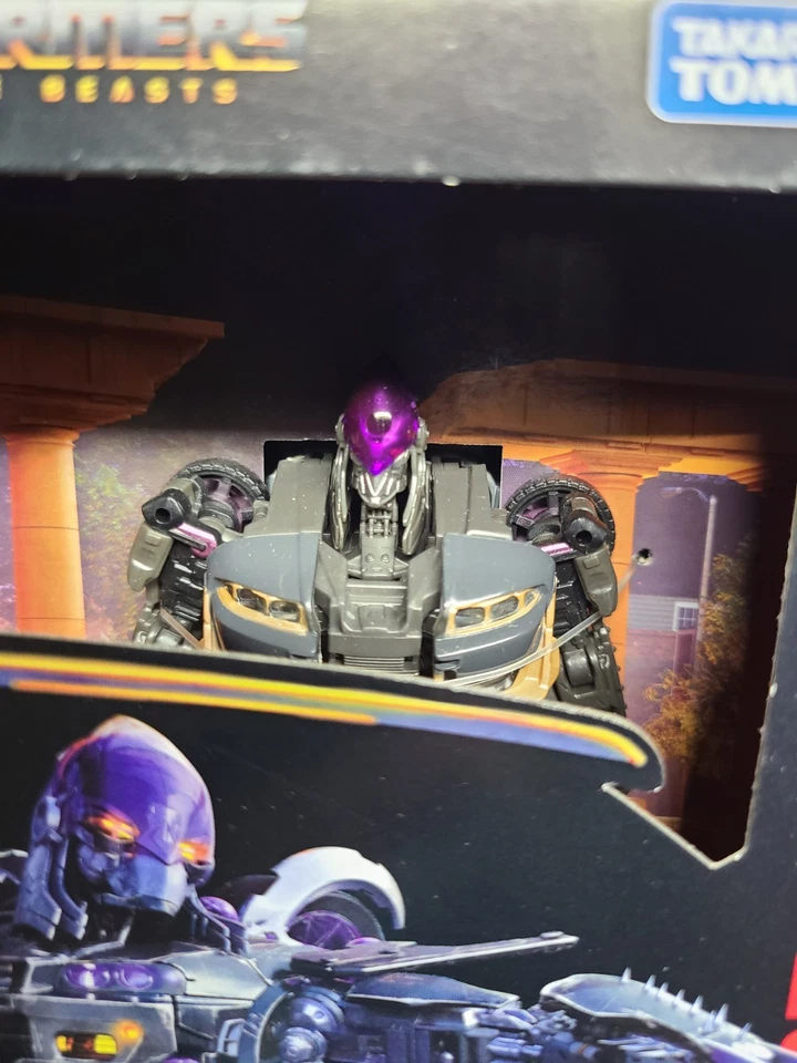 Transformers NIGHTBIRD Studio Series 104 Deluxe Class Movie 7 Hasbro - Image 2 of 3