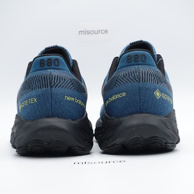 Size 9 WIDE D Women's New Balance Fresh Foam X 880v14 Gore-Tex GTX