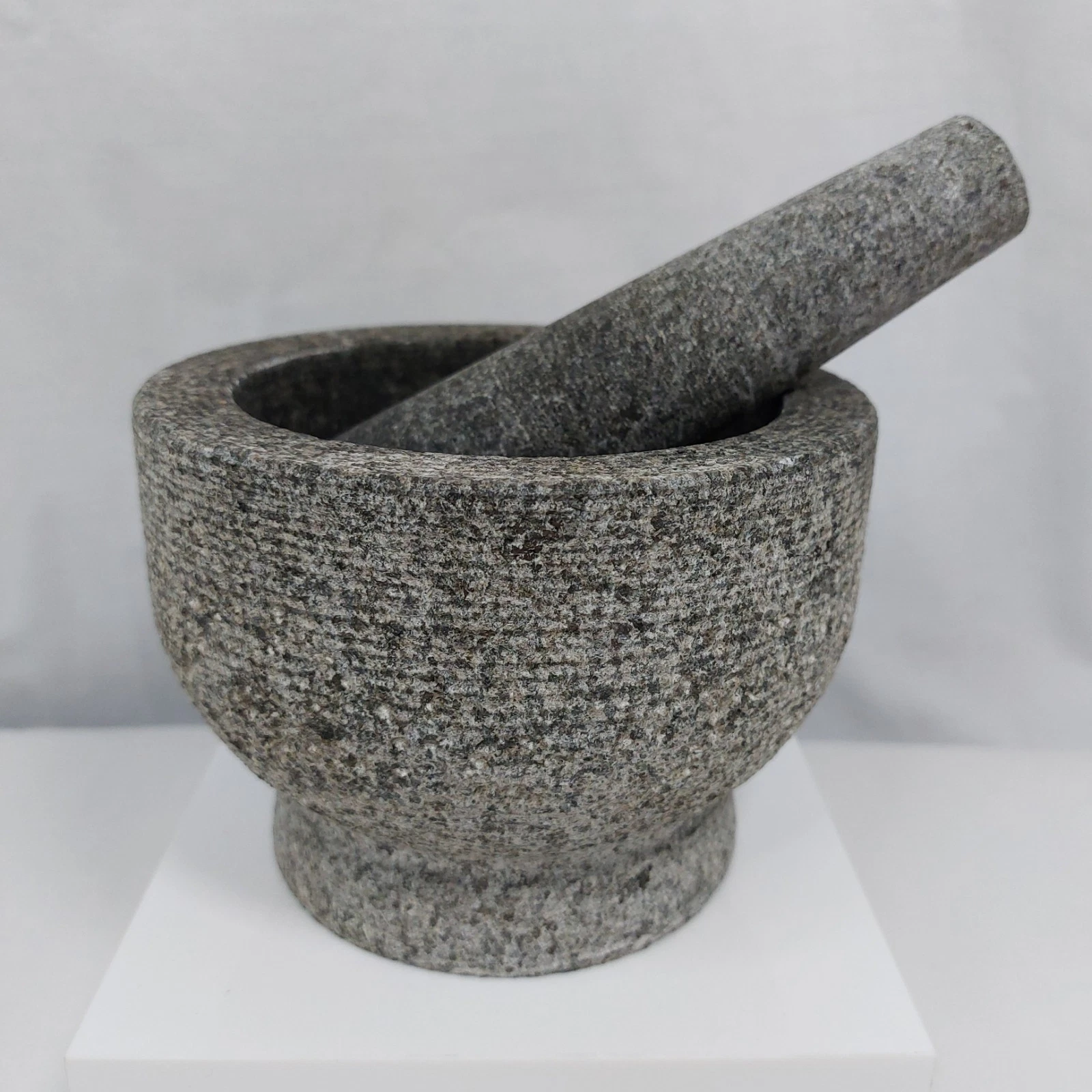 Pestle & Mortar Granite By Jamie Oliver