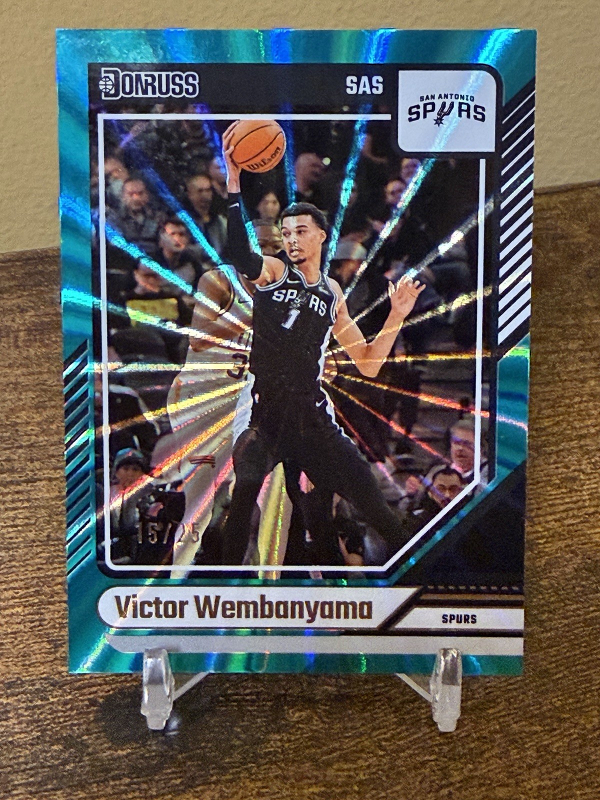 2024-25 Panini Donruss Victor Wembanyama #6 Teal Laser /25
