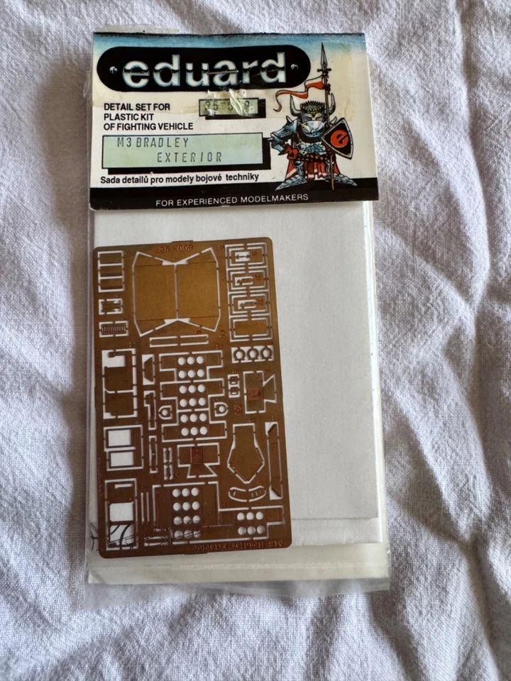 Eduard 35009 M3 Bradley- Exterior - Tamiya kit - Image 2 of 2