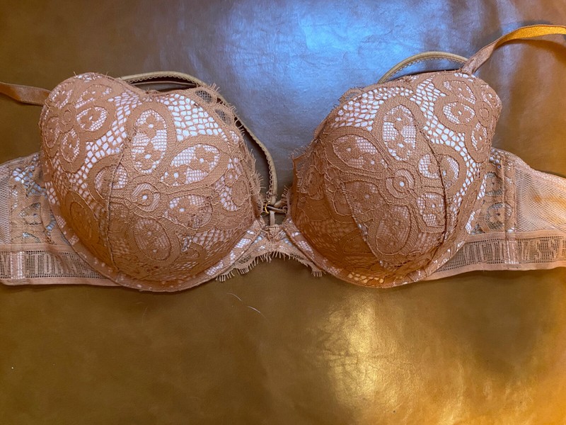 Victoria's Secret Very Sexy Push Up 34D Lace Mustard Orange