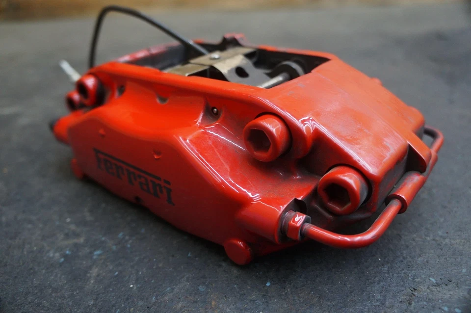 Pinza de freno delantera izquierda lado conductor 243549 Ferrari 360 Modena 02 Foto 2 de 4