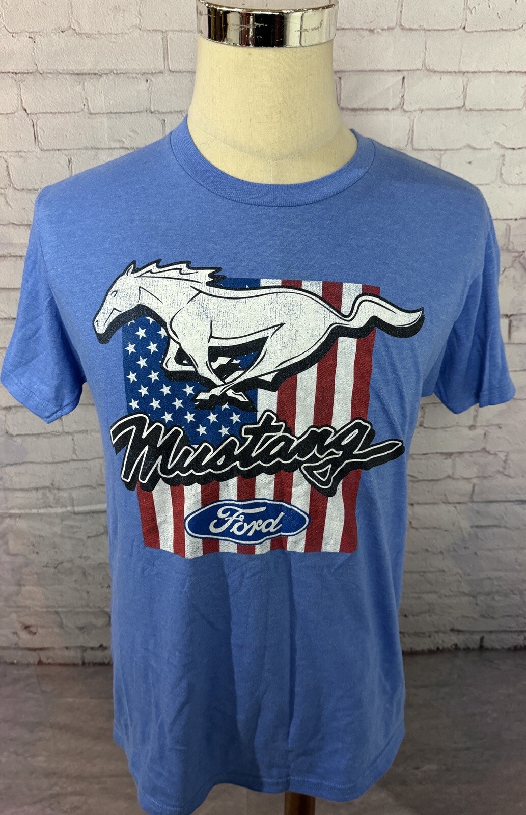 PONY Camicia Ford Mustang uomo taglia M blu manica corta auto cavallo logo grafica maglietta