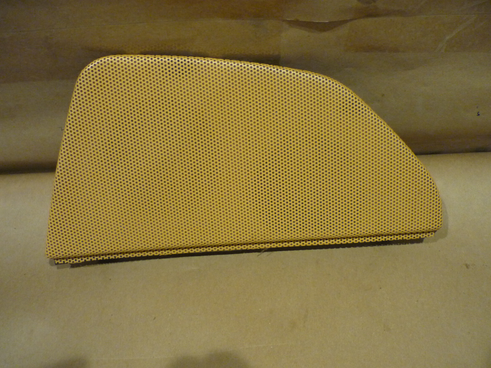 Ferrari California -RH Rear Loud Speaker Cover (Beige) P/N 69789900