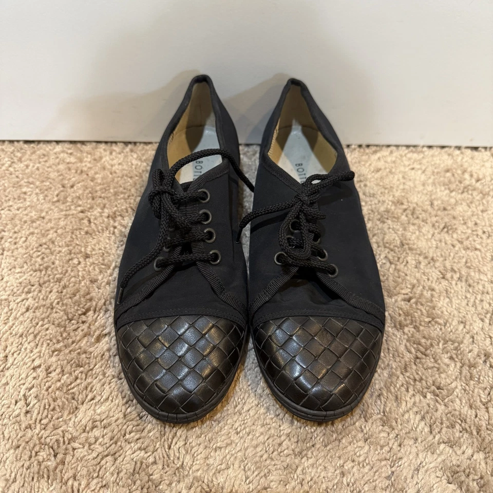 Zapatos Bottega Veneta para mujer talla 36,5 negro tejido cuero puntera italiano con cordones Foto 2 de 4