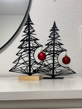 Moderner Weihnachtsbaum Skulptur | 3D Druck Deko Figur mit roter Kugel | Modern