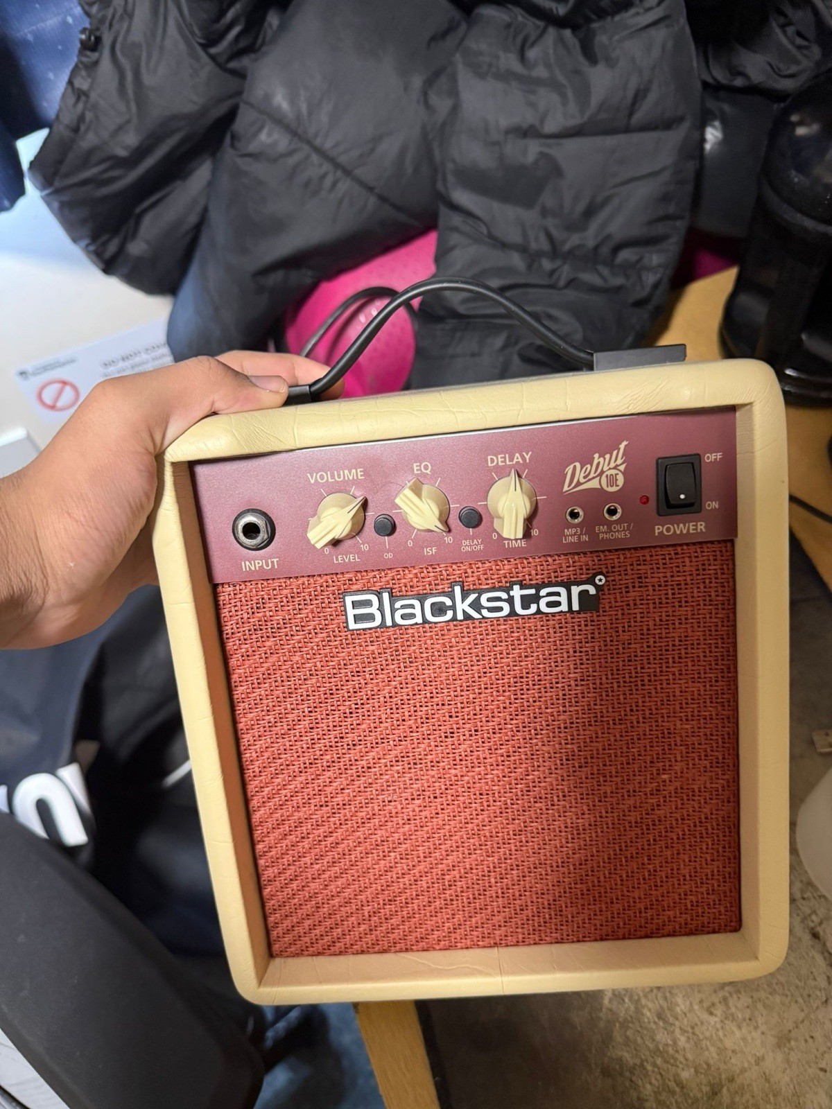 Blackstar Debut 10E 10-Watt Practice Guitar Amp - Vintage Cream & Oxblood