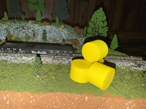 O Gauge 1:48 Haybales - Picture 2 of 6