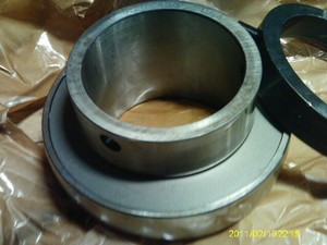 4-034-SKF-479220-400TN-Insert-Bearing-w-Locking-Collar