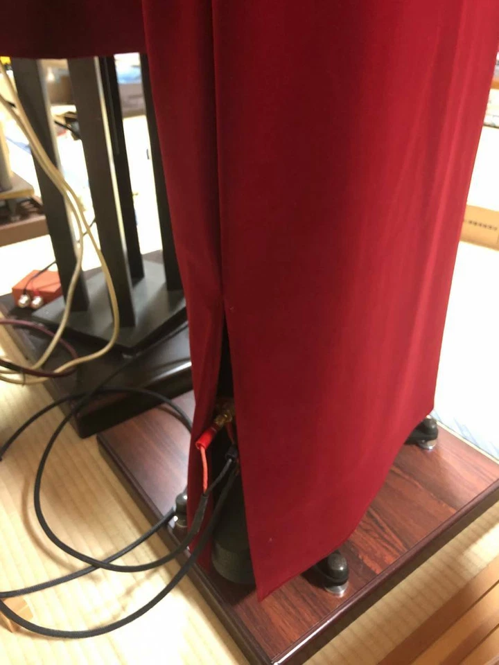 Sonus faber Cremona & Cremona M exclusivo altavoz de lujo cubierta 1 juego (2 piezas) Foto 3 de 3