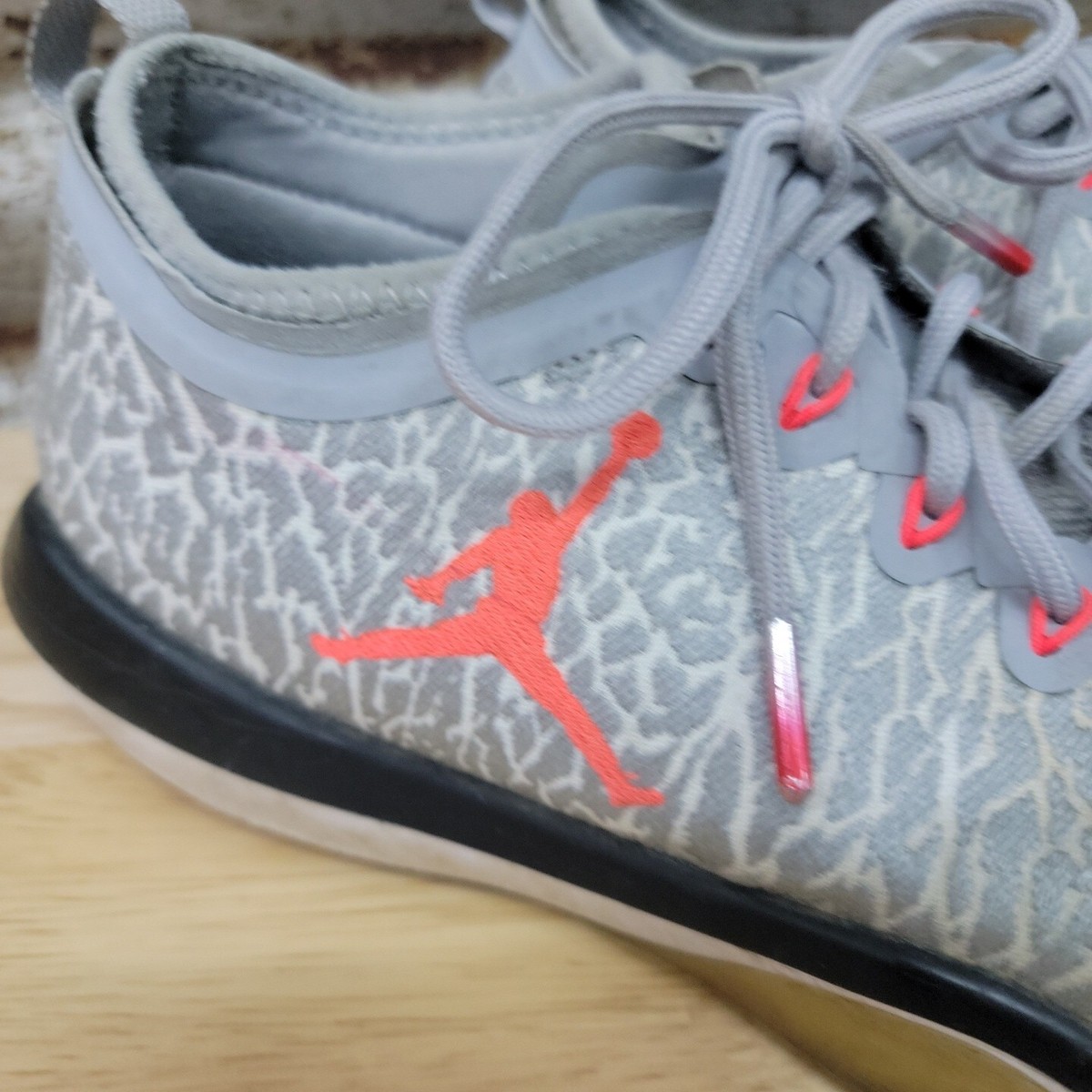 Men\'s Nike Jordan Trainer 1 Low White Infrared 23 Wolf Grey Shoes Size 8.5 Nike Jordan Trainer 1 Low White Infrared 23 Wolf Grey (Size  main image 3