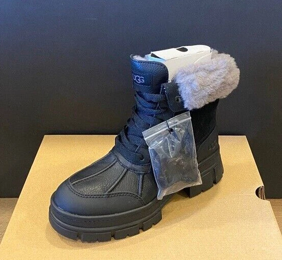 Stivaletti stivaletti corti UGG donna neri Ashton Addie scarpe multitaglia NUOVI