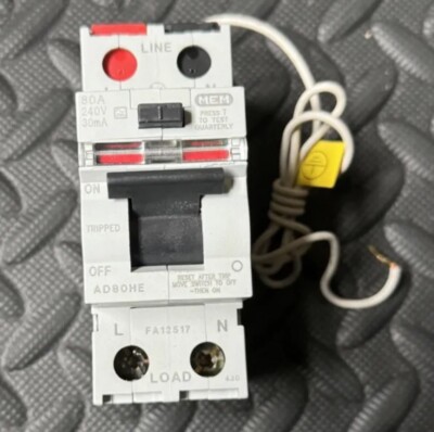 MEM Eaton RCD 80 Amp 30mA zweipolig 80A RCCB Memera 2000 AD80HE