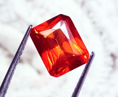 Loose Gemstone 100% Natural Orange Sapphire 3.45 Ct Certified With Free Gift