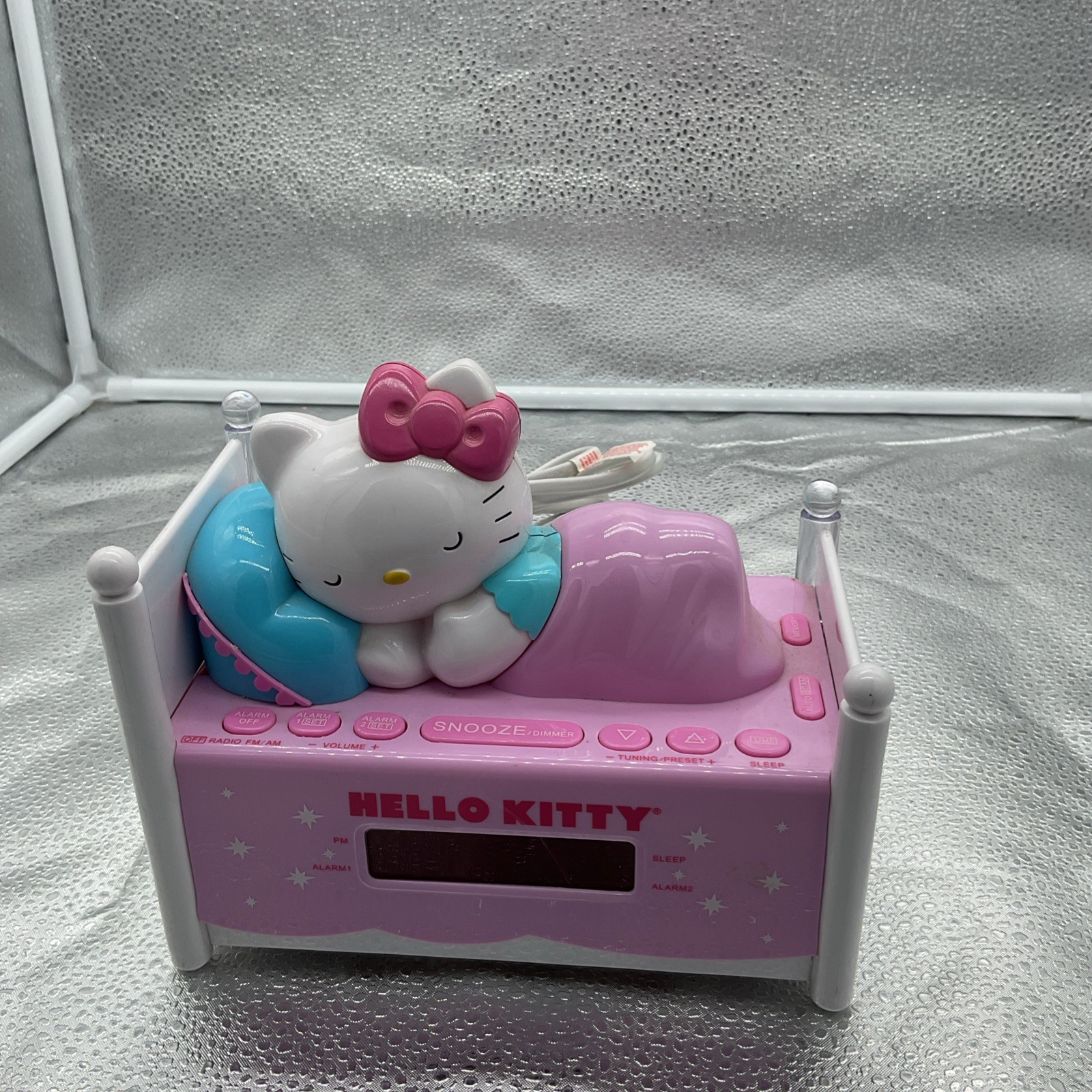 Hello Kitty Sleeping Kitty Alarm Clock Radio Nightlight KT2052 Tested See Pics