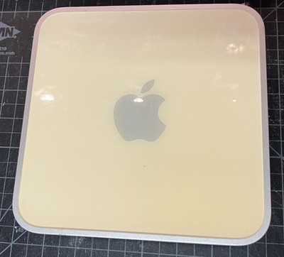 Apple Mac Mini G4 with OS 9 installed and accessories 1.25Ghz 512M RAM 40G HD