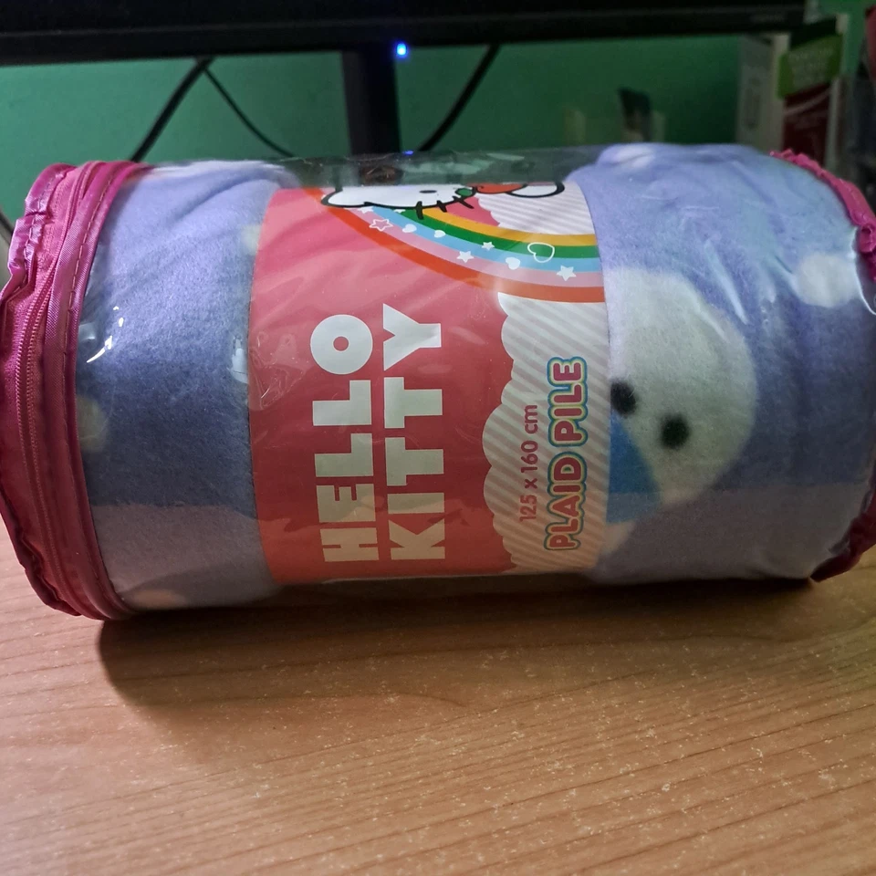 HELLO KITTY 125 X 160 CM PLAID PILE POLIESTERE SIGILLATO BLGS HOMETEXTILE SPRL B - Immagine 3 di 4