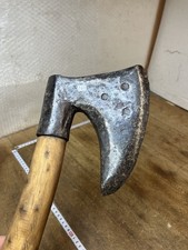 hache à bûcher  outil ancien Sabotier Old Tool Axe Réf 26/3