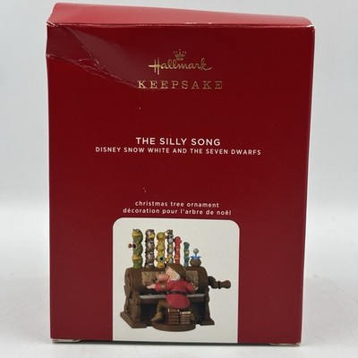 Hallmark Keepsake Snow White &The 7 Dwarfs The Silly Song Ornament Magic 2020