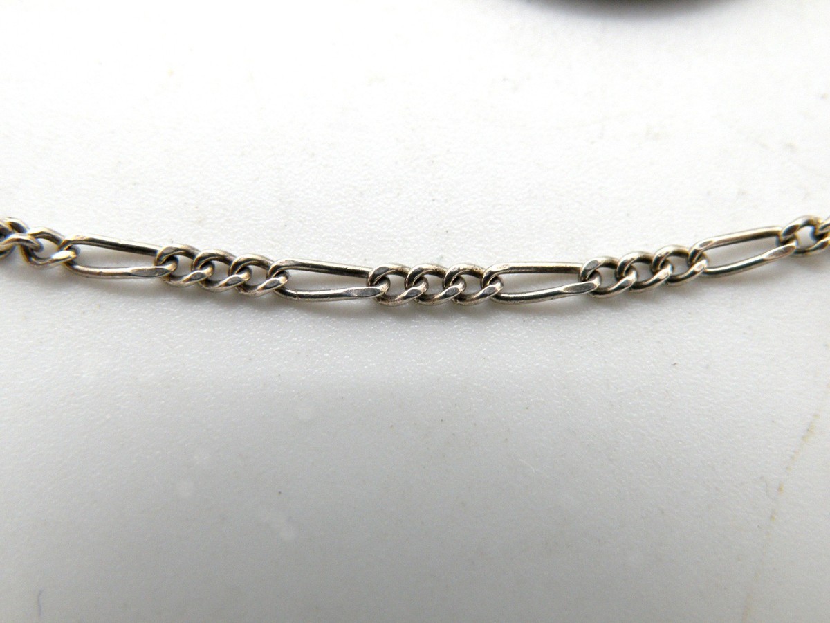 Mexico MD28V 925 Sterling Silver Figaro Chain Link 22
