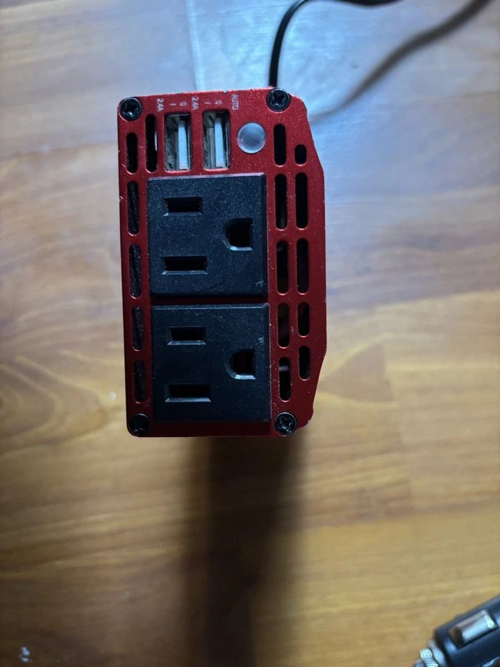 Inversor de potencia BESTEK 300W nuevo  Foto 2 de 4