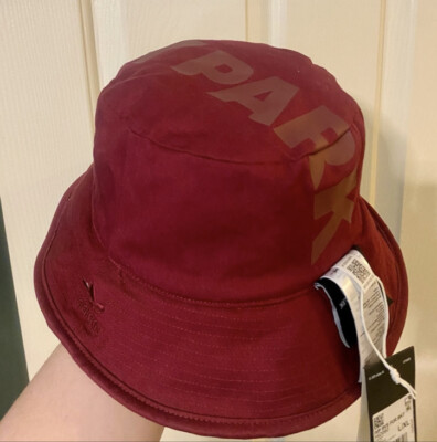 Women\'s Red Ivy Park X Reversible Fur Bucket Hat IVY PARK | Accessories | Womens Red Ivy Park X Reversible  main image 4