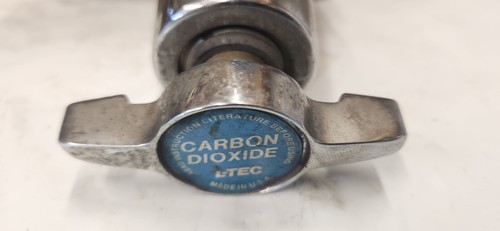 L-Tec R-76 150-320 8902 Trimline Carbon Dioxide Regulator. lot#1 - Picture 4 of 8