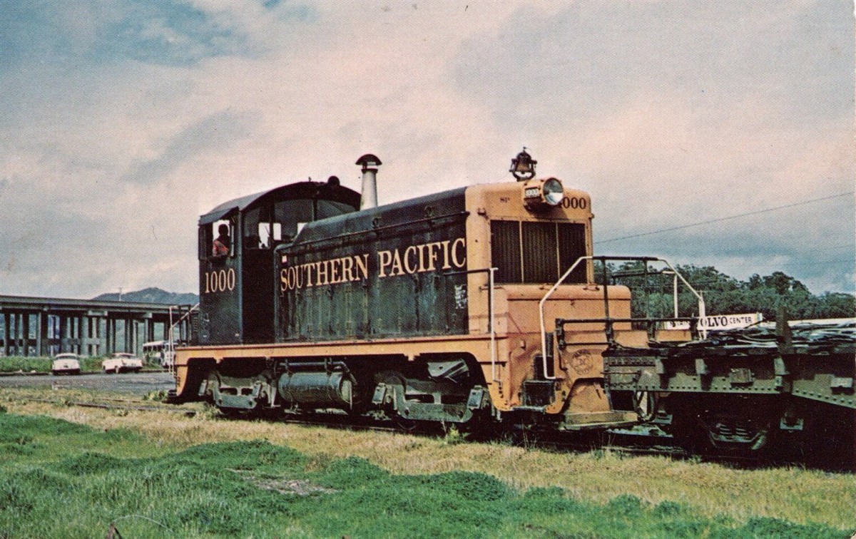 Vintage Postcard - Southern Pacific 1000 EMD SW1, Locomotive