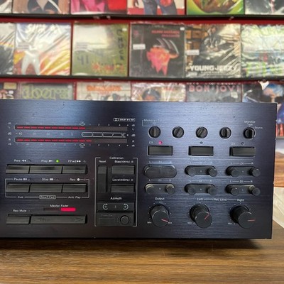 Nakaaki Nakamichi 700ZXL // Vintage // Legendary Three Head Cassette
